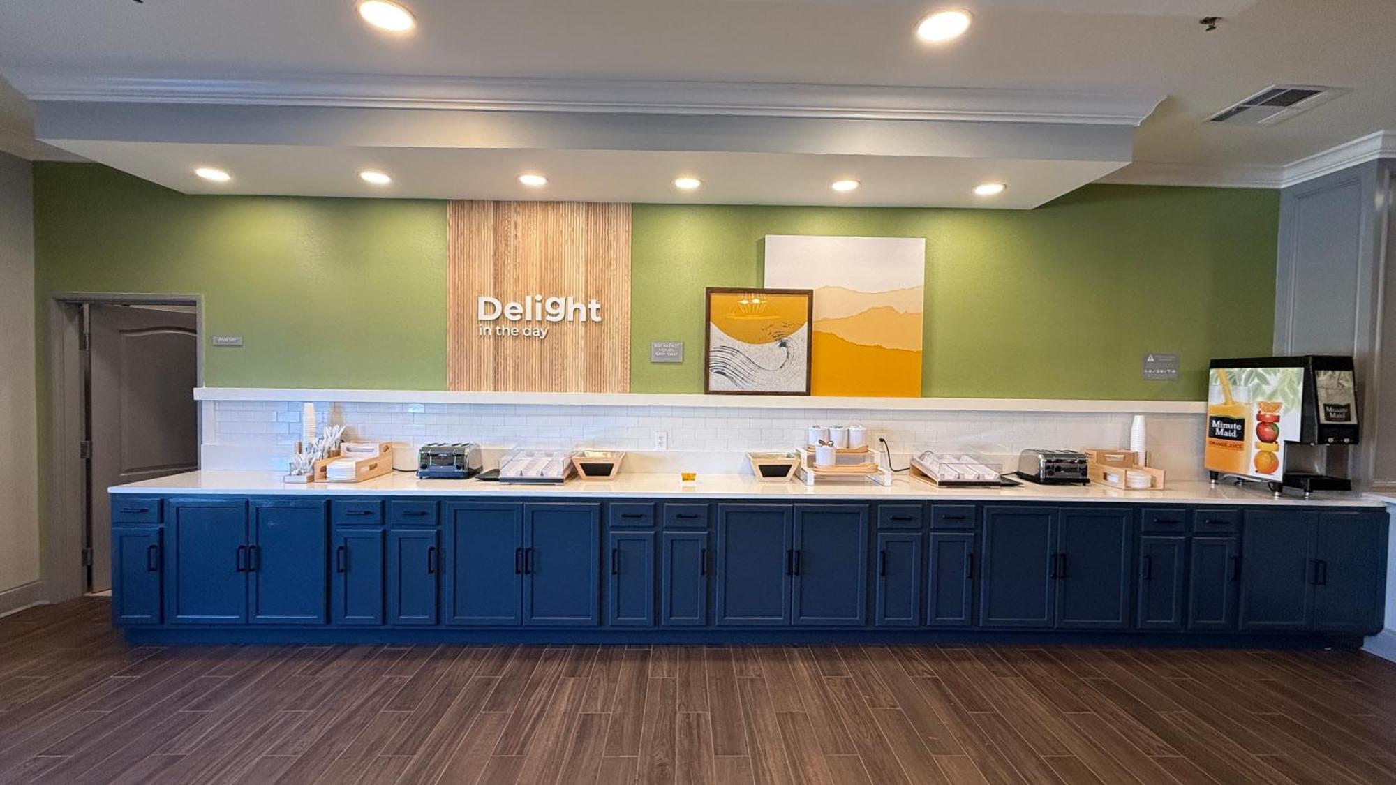 Spark By Hilton Brandon Bagian luar foto