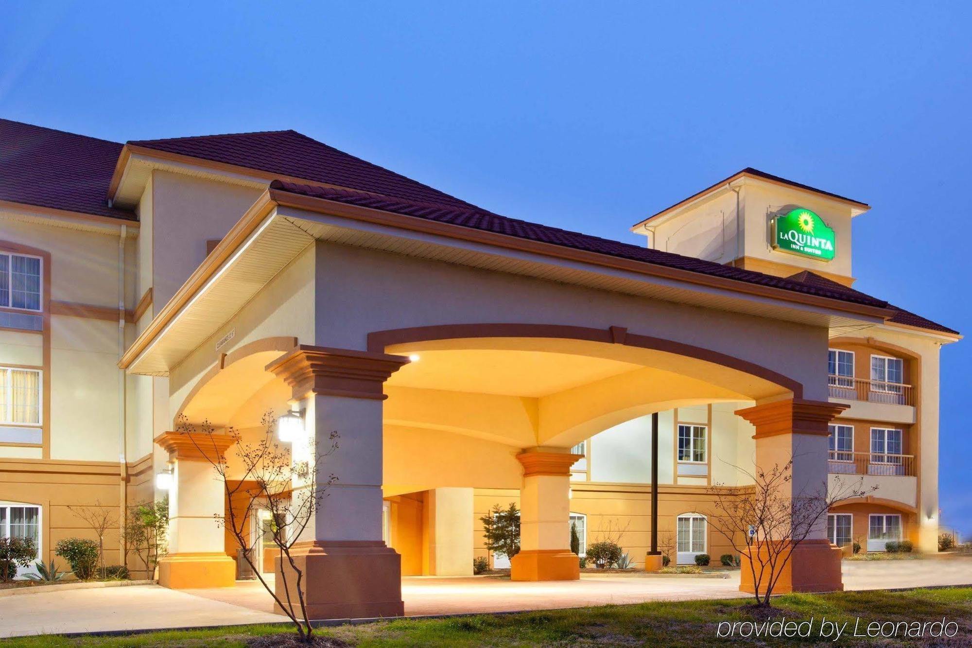 Spark By Hilton Brandon Bagian luar foto